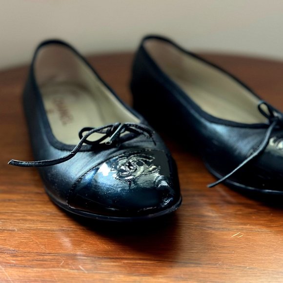 Authentic ballerina CHANEL flats (size 6.5 US/37 EU) - Picture 1 of 6
